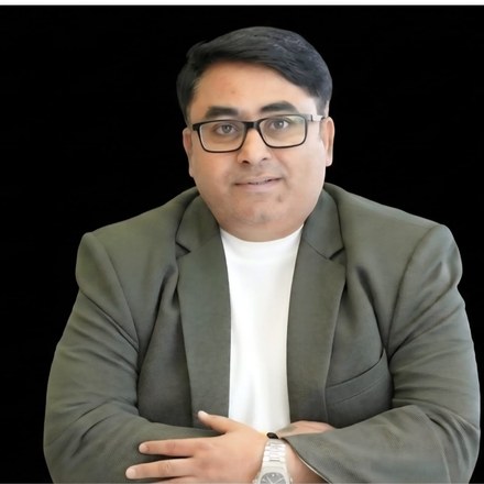 Vijay Veer Singh, Senior Regional Sales Manager